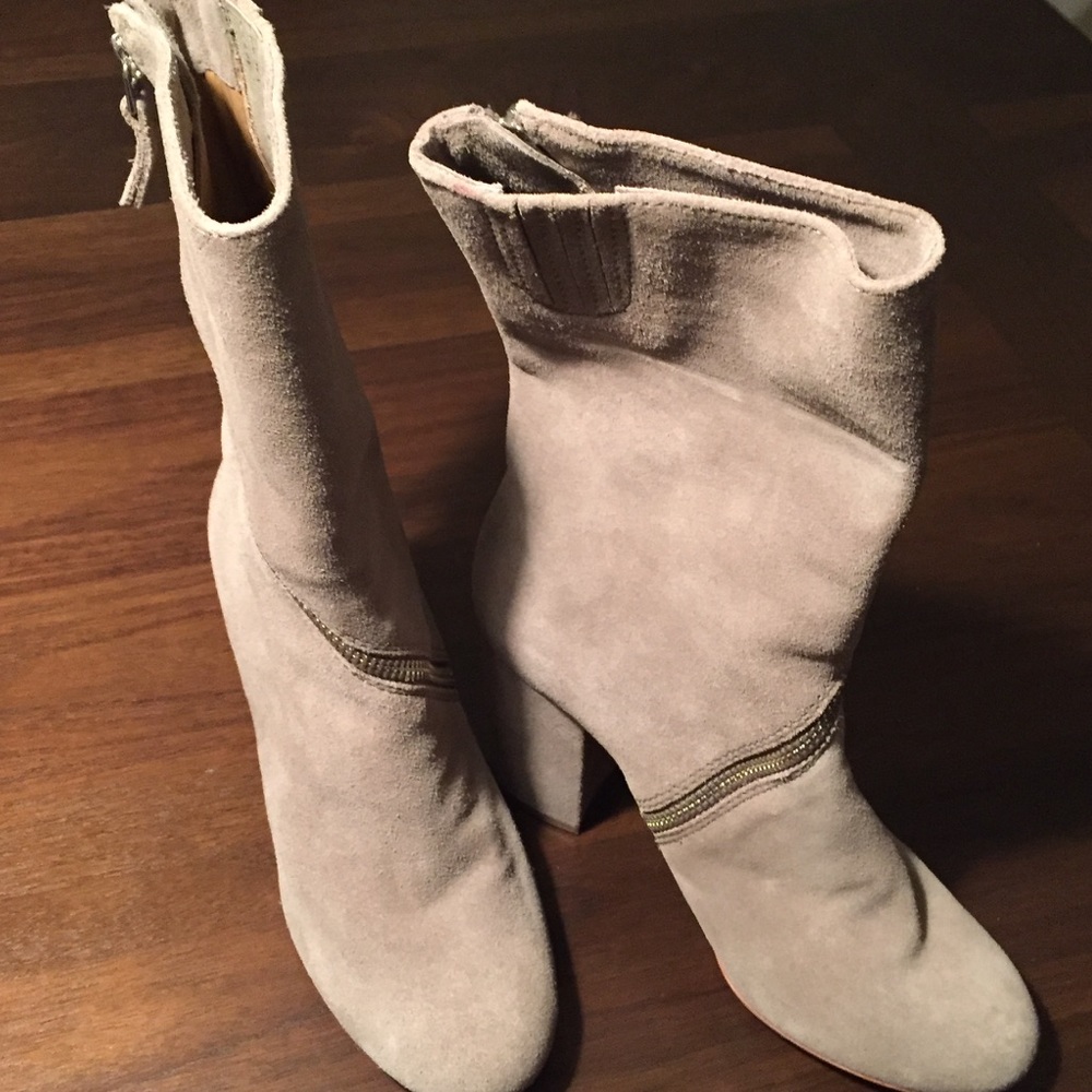 Vince Camuto Kardale leather boots
